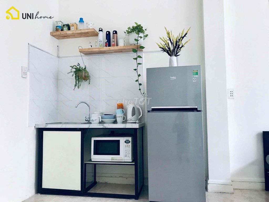 - Bạch Đằng, Tân Bình