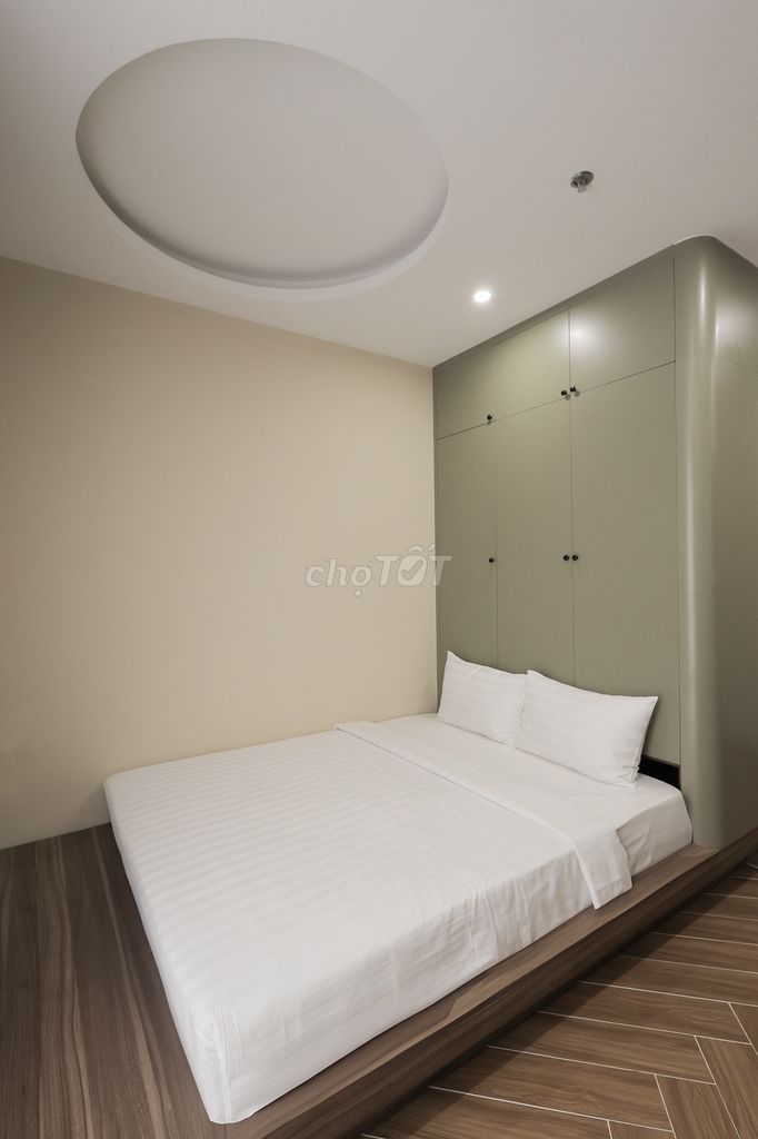 Renting rooms -- private space, security.