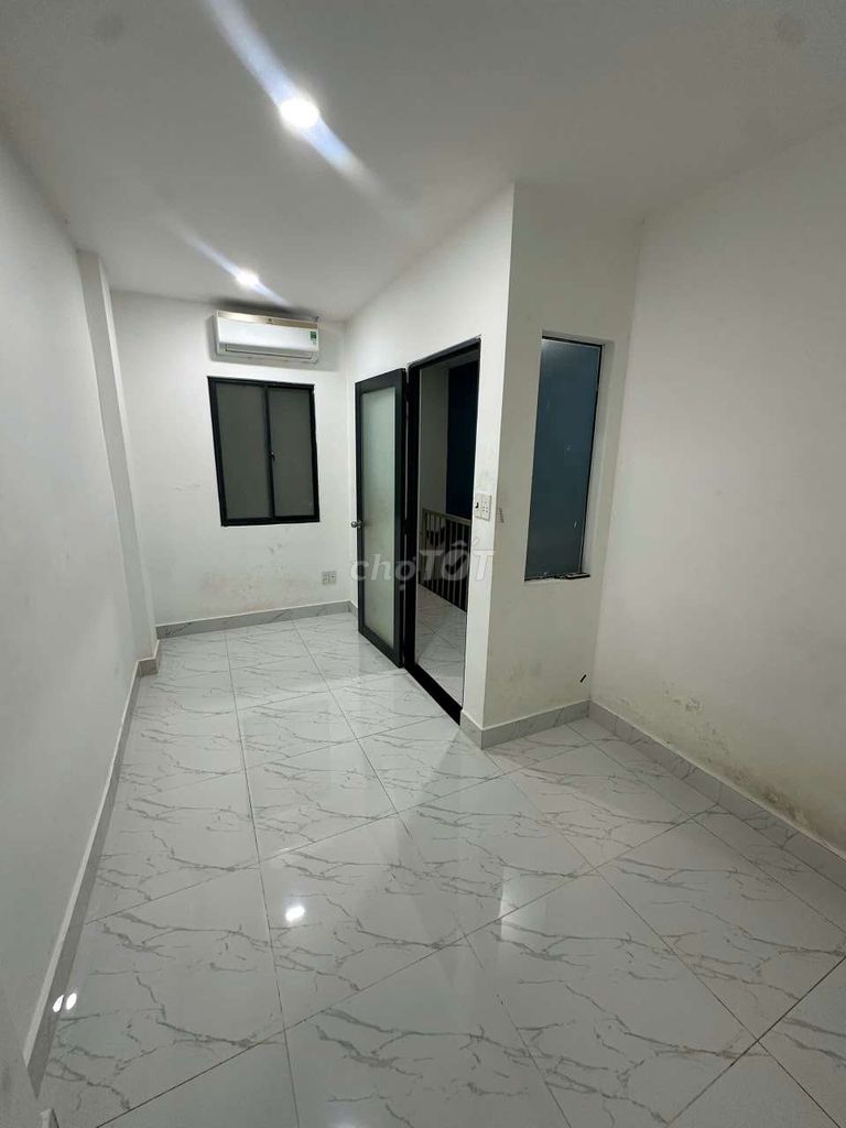 Rent the original house - August revolution, Tân Bình