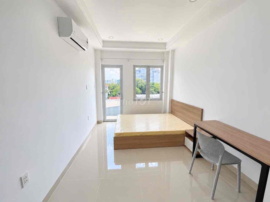 Hire the Studio Park Board of Full Homes at 100% near date, tadtu District 7