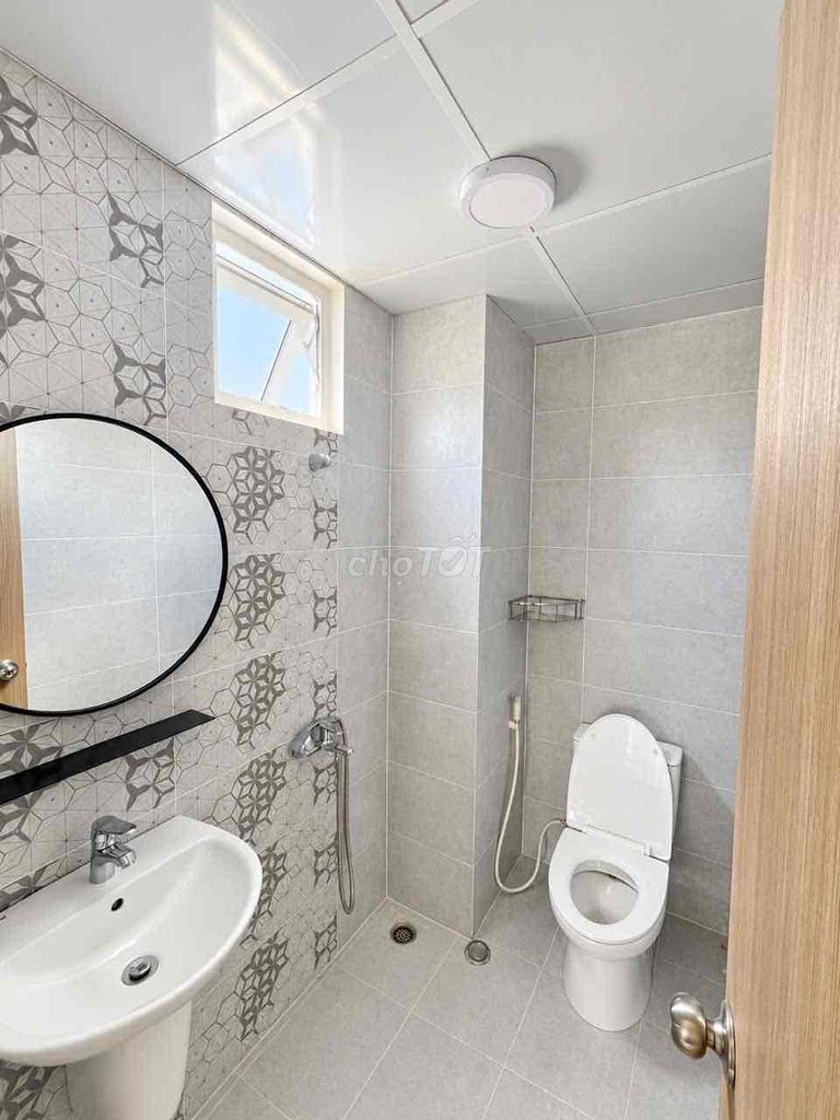 Hire the Studio Park Board of Full Homes at 100% near date, tadtu District 7