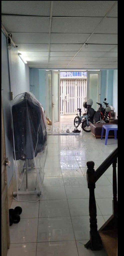 Rent the original house-- Tô Hiến Thành, District 10.