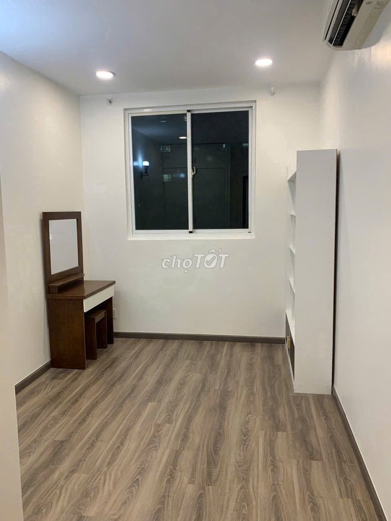 Renting Belleza 44 m2 3 bedrooms full-view southeast interior