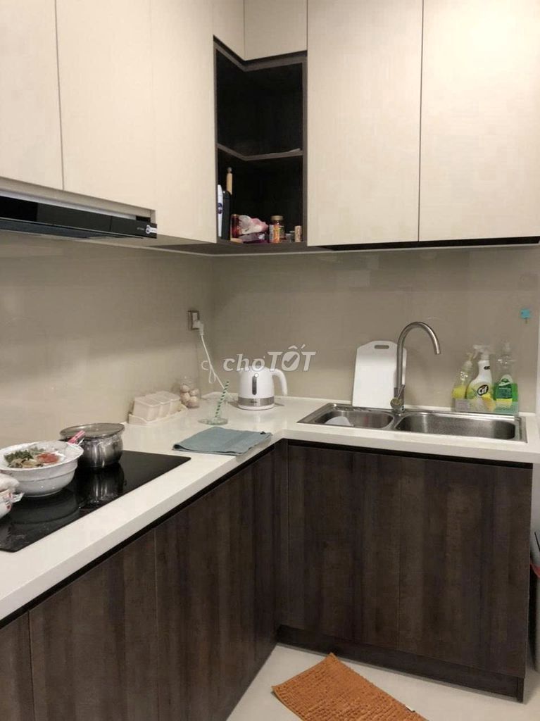 Rent the 7th District apartment 57-75 m full interior.