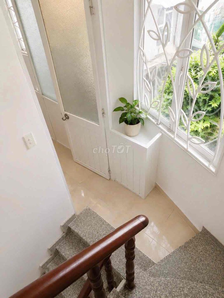 3 corner-- 3 bedrooms, 4 Xô Viết Nghệ Tĩnh toilets, 204 26, Bình Thạnh