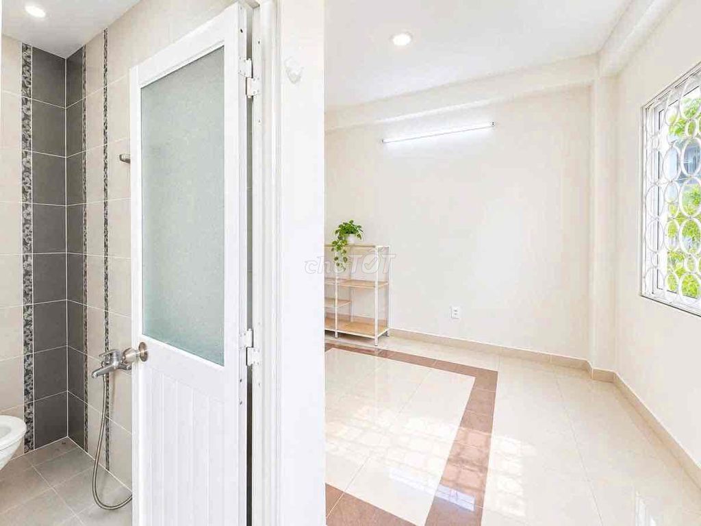 3 corner-- 3 bedrooms, 4 Xô Viết Nghệ Tĩnh toilets, 204 26, Bình Thạnh