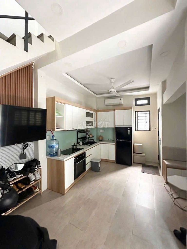Rent the original house-- Phan Đình Phùng.