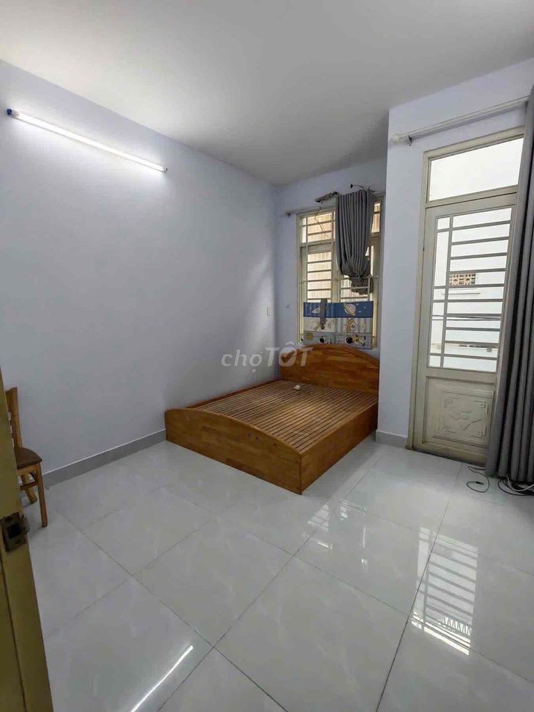 Rent the original house, the virgin's shelter-- 1894 24 Bình Thạnh