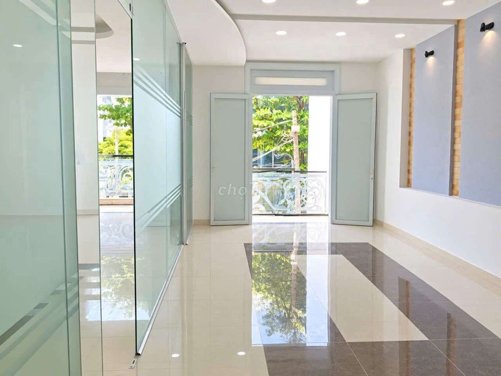 Lê Thúc Hoạch 7 X30, 4 stories, St, 10 bedrooms, 10 toilets, 55 million