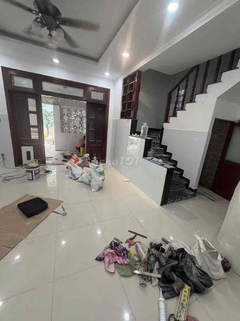 Rent the original house - hxm Nguyễn Hữu Cảnh, Bình Thạnh