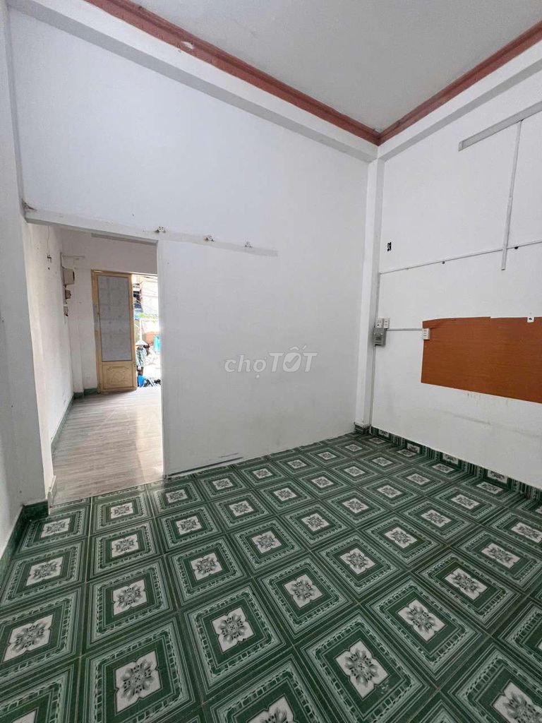 Rent the ground floor-- Nguyễn Xí, Bình Thạnh.