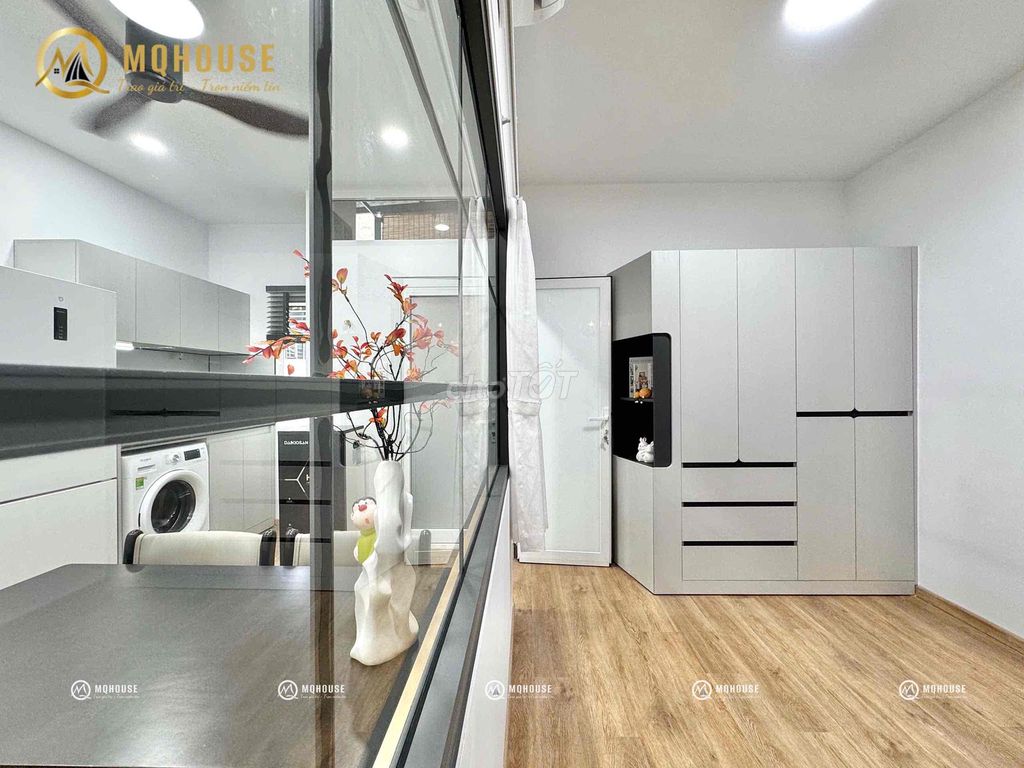 Rent the two bedrooms full of senior interiors in Vườn Lài.