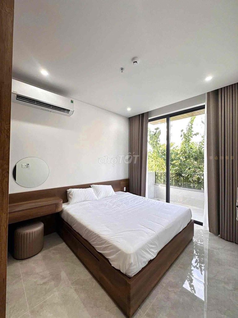 Rent the Guardian 1 Bedroom Full of Secrets in District 7