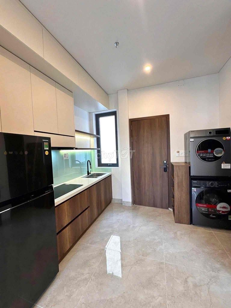 Rent the Guardian 1 Bedroom Full of Secrets in District 7
