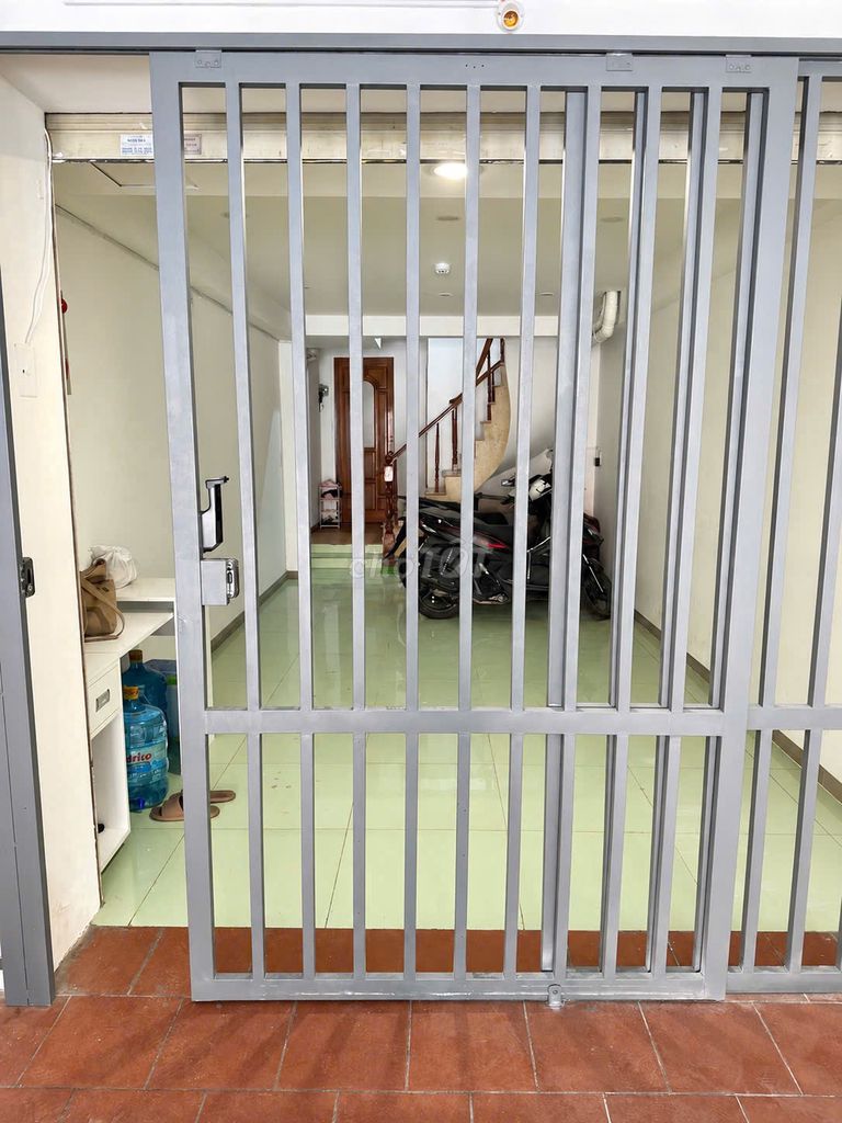 Open balcony-- Separation kitchen--full interior near etown