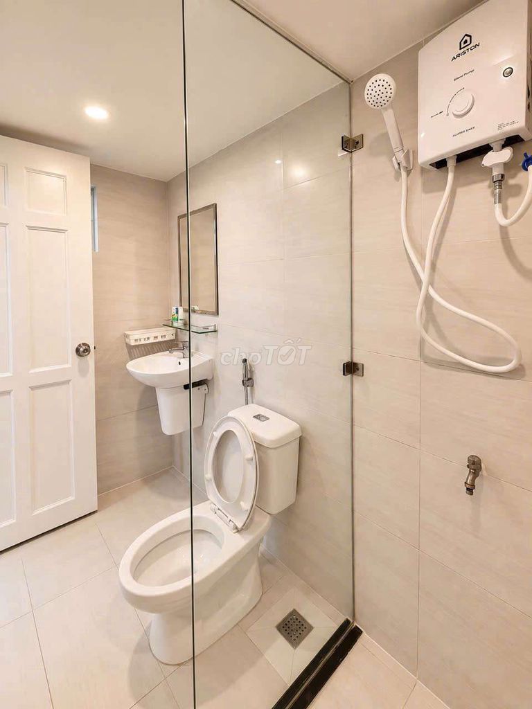 Hai Bà Trưng service apartment - district