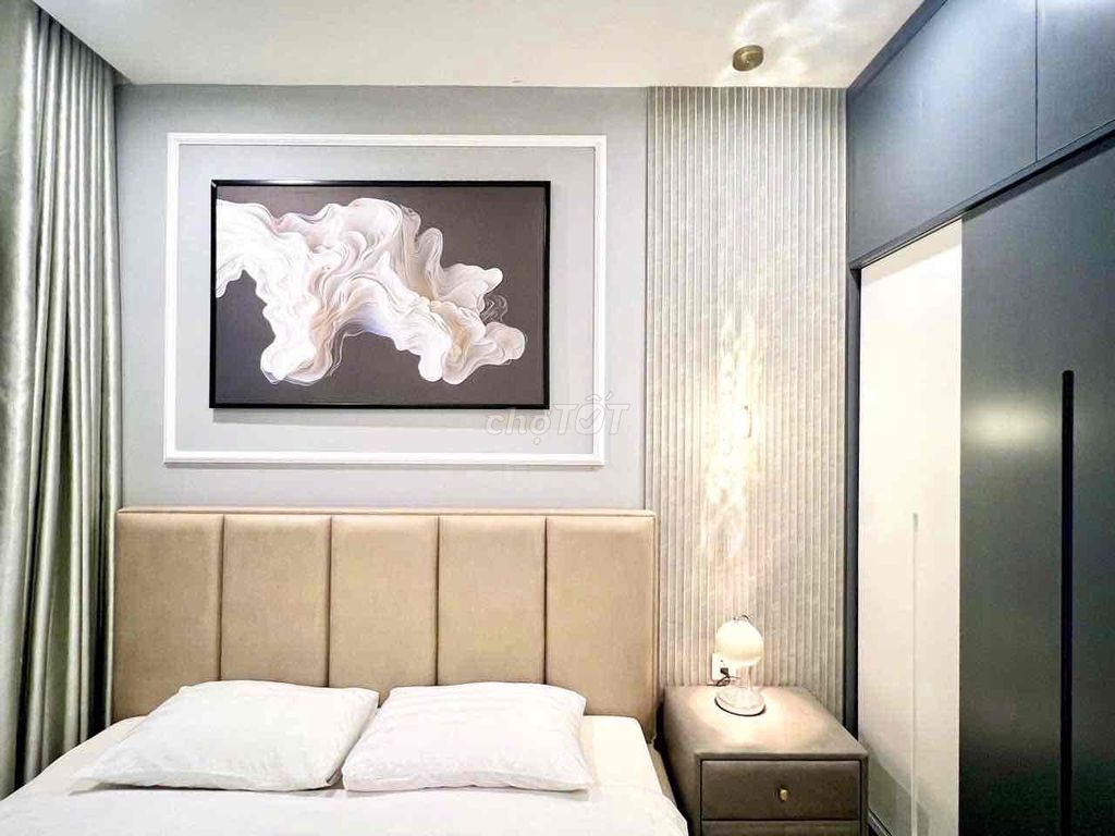 Rent a room for Vinhomes Grand Park in 9th.