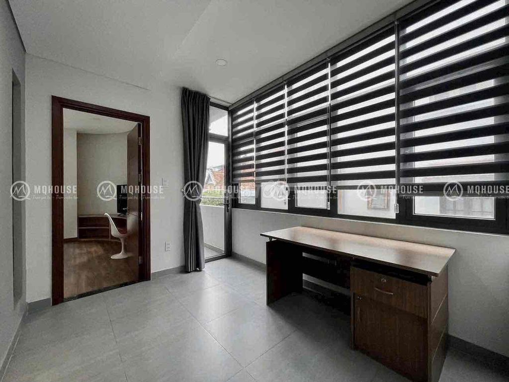 The 2nd Chamber of Sleep luxury_2 Full Seven toilets, Hoàng Văn Thụ Park