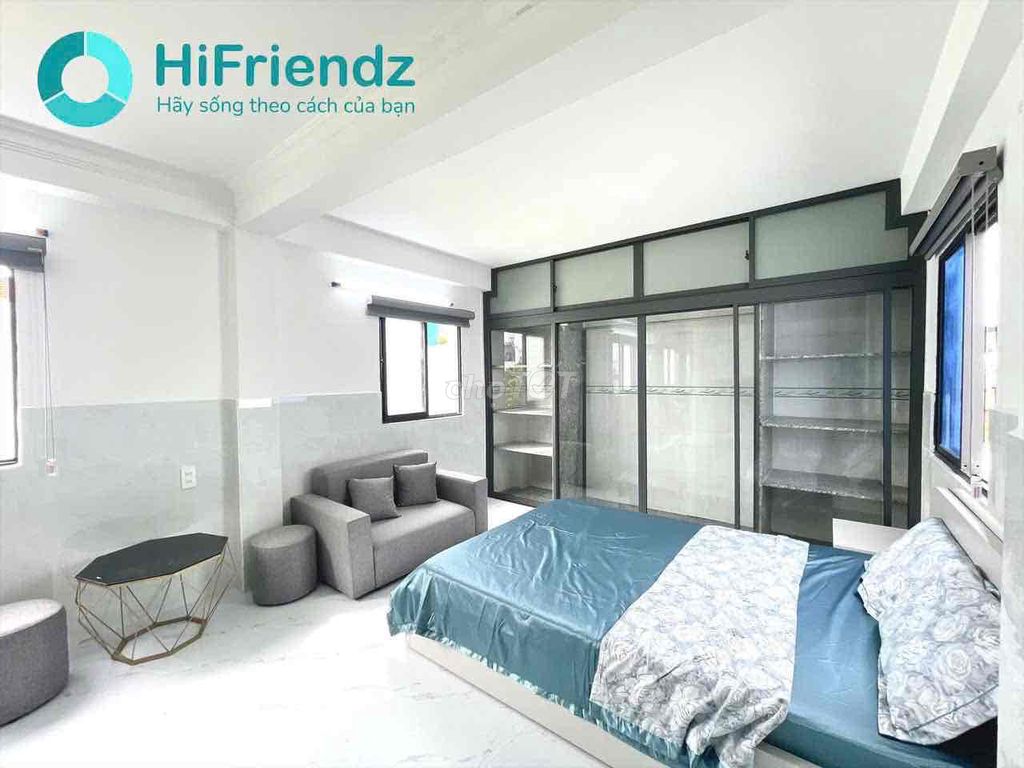 mini apartment's right on Phan Xích Long near the center.