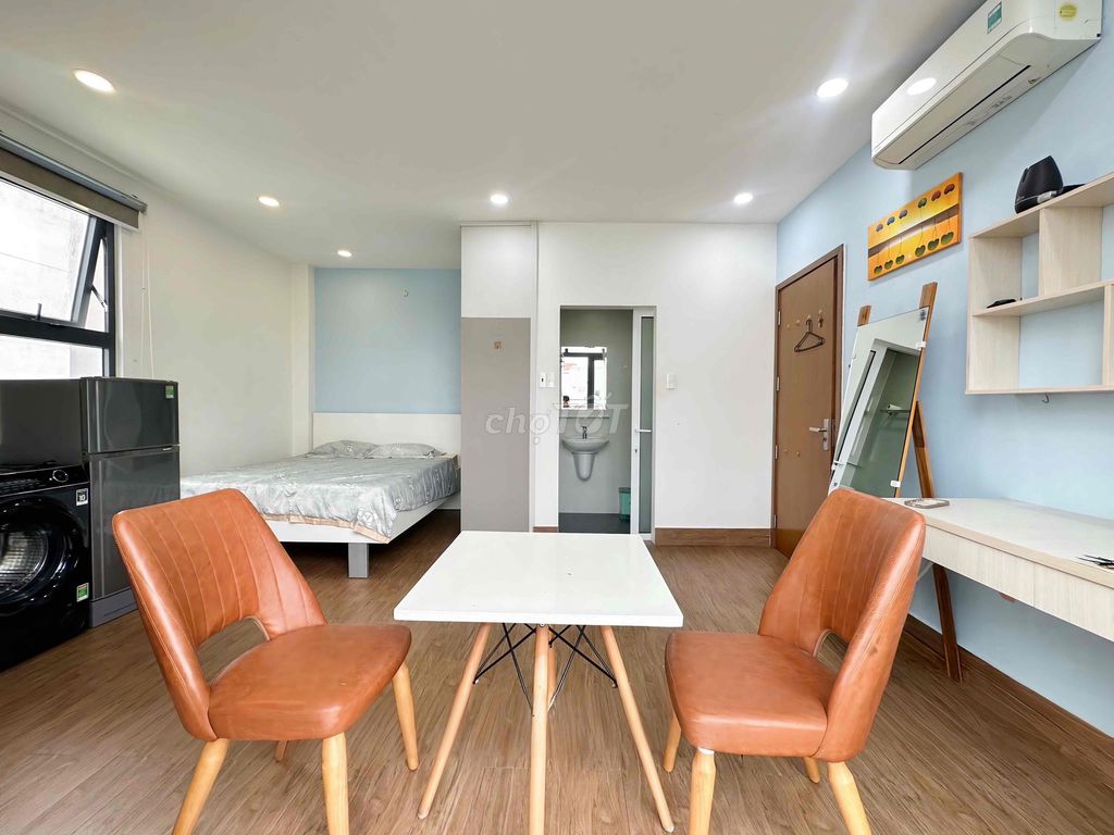 Rent a public bedroom.
