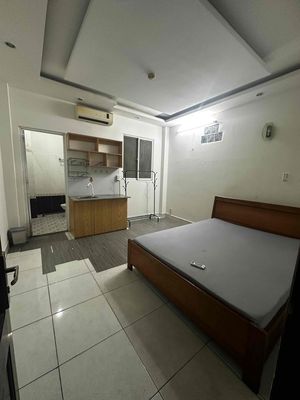 The rent room is good, it's clear, it's right there.