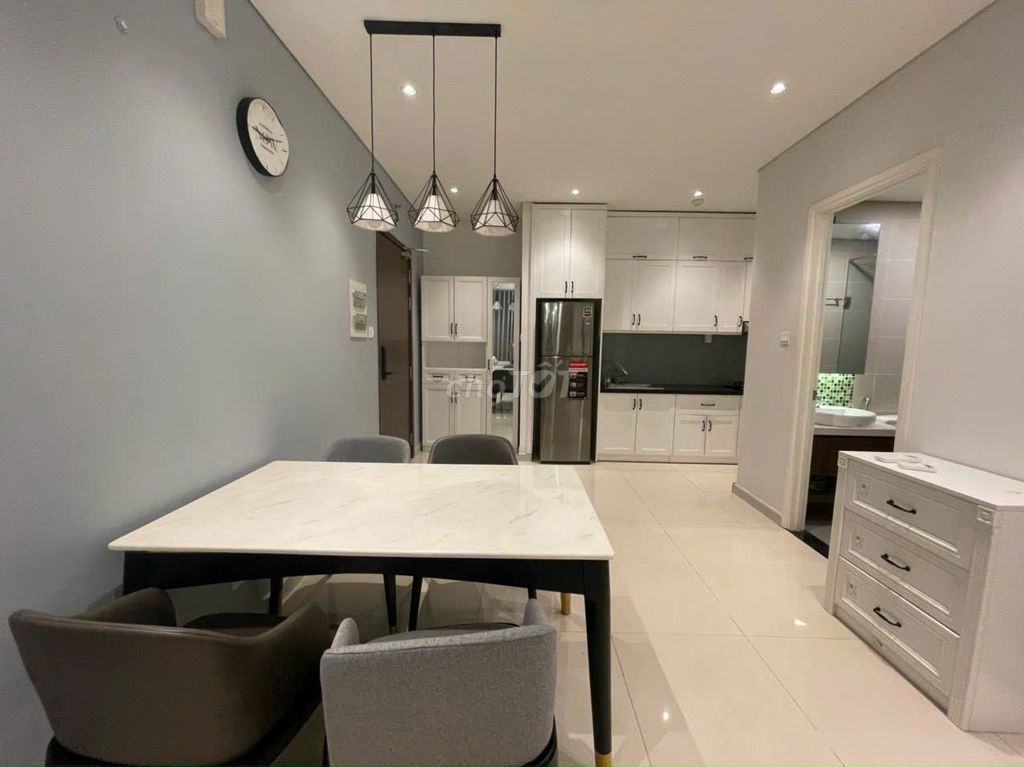 Rent two bedrooms 10 million.