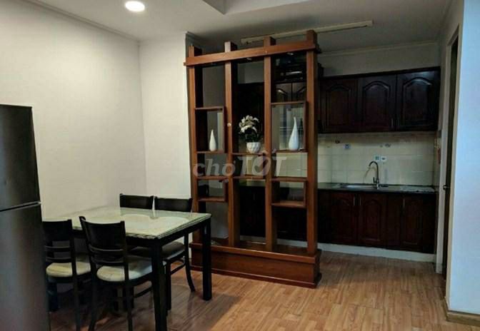 It's the owner who needs a lease: Room 1 is 60 M2 Screc Tower – 10 million a month.