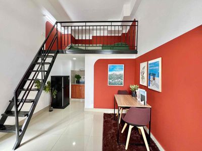 Renting a student's apartment, down 1 million when guests are staying.