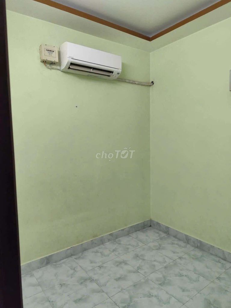 Rent cash. 207, refrigerator 10, Trương Phước Phan, 16 million, 4 bedrooms.