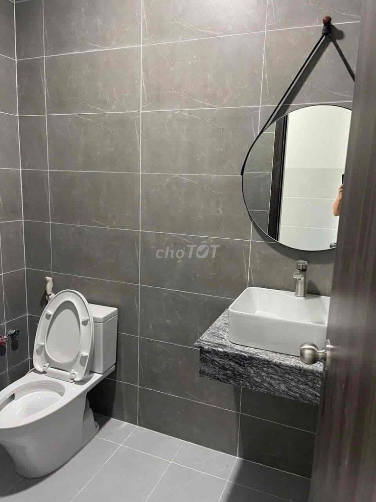 Rent the mini-full interior apartment-- 4.5 million per hour.