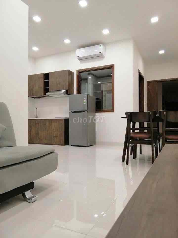 The new two bedrooms are full of conveniences right here in the south of the 7th.