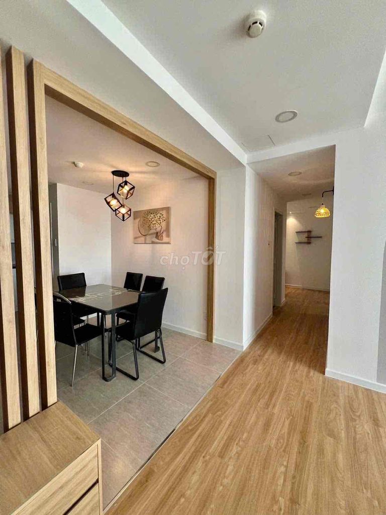 Rent New Sai Gon-2 Bedroom-100m2 in District 1.
