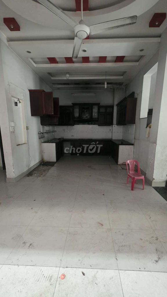 House 67/ Bờ Bao - 8.5 x18 6 bedroom - car lane