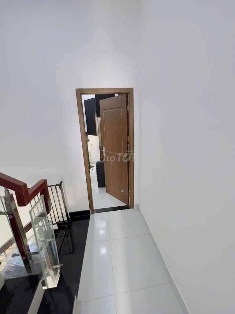 Rent a nice clean new house. Thống Nhất Gò Vấp 3.8 meters.