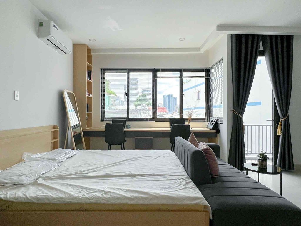 The studio apartment balcony design luxury, modern, District 2