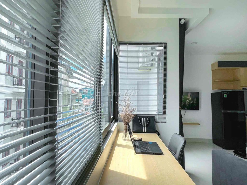 The studio apartment balcony design luxury, modern, District 2