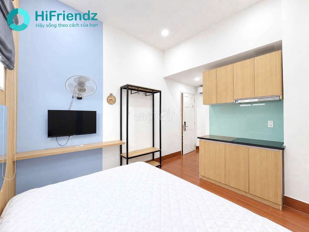 Studio full sky window interior near the University of sgu, hcmue, ktn
