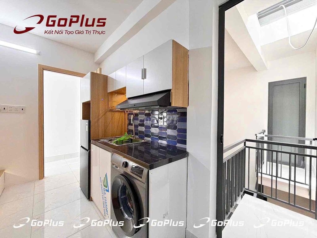 Rent a full-cost interior in District 12.