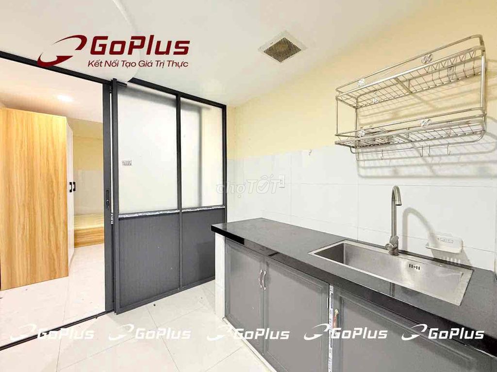 rent room - basic interior
