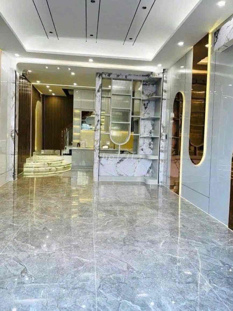The new nc-based home is 99 percent Lê Văn Thọ(16).
