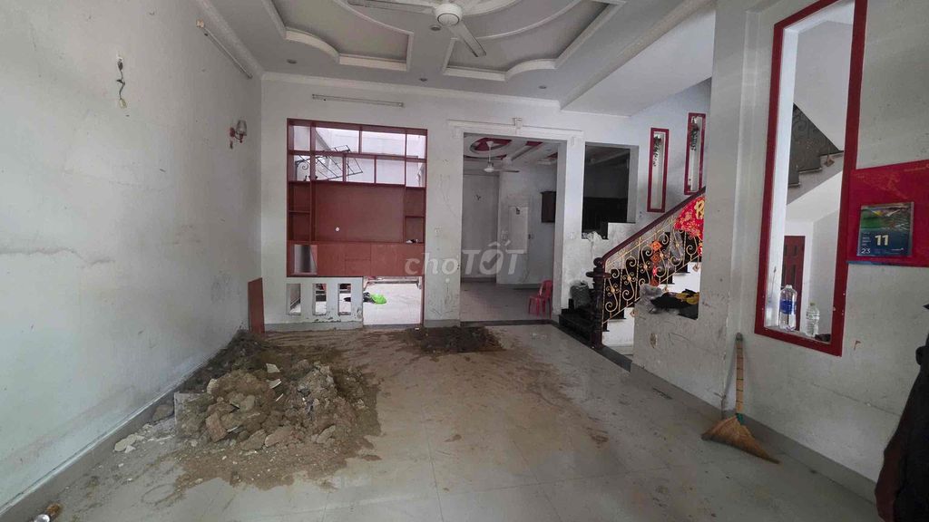 Rent Bờ Bao Tân Thắng across from aeon Tân Phú - 22 trieu