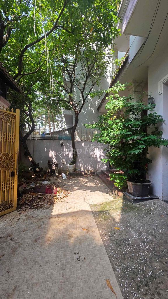 Rent Bờ Bao Tân Thắng across from aeon Tân Phú - 22 trieu