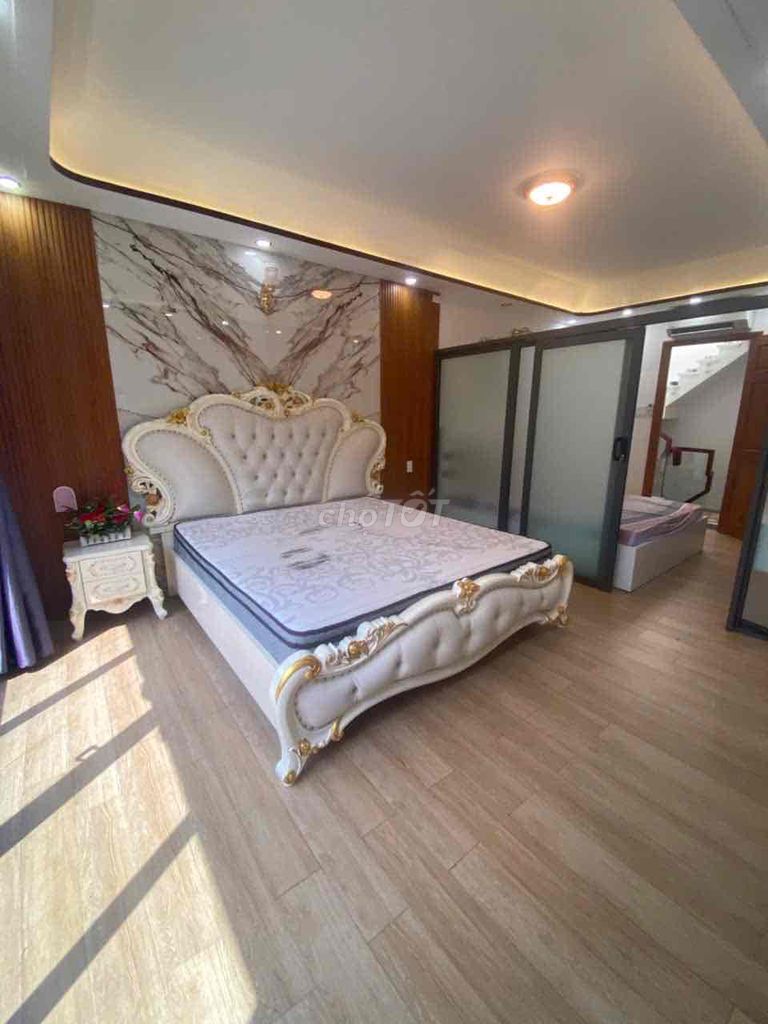 Nc Trần Quang Diệu 5 bedroom 5 bathroom full interior - elevator