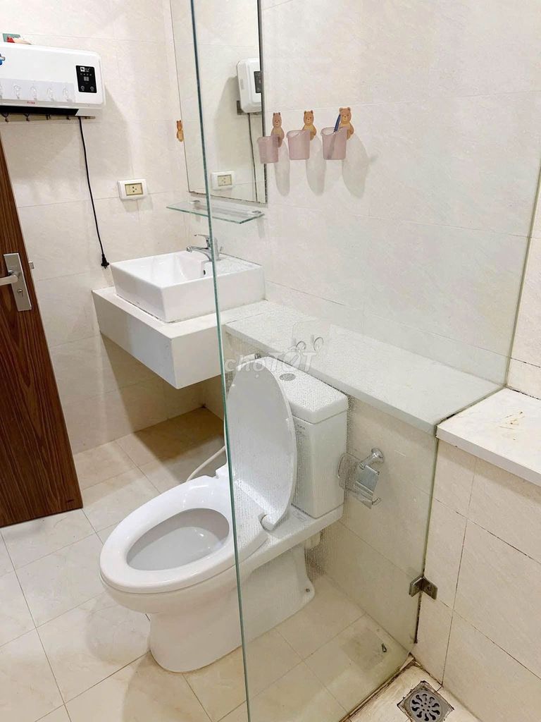 Chung cư Phúc Yên-ready interior, 86 meters2, 2 bedrooms rent 8 million a month.