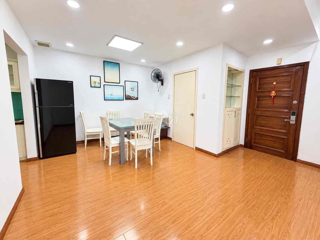 Rent 3 bedrooms 121 meters 2 in New Sai Gon