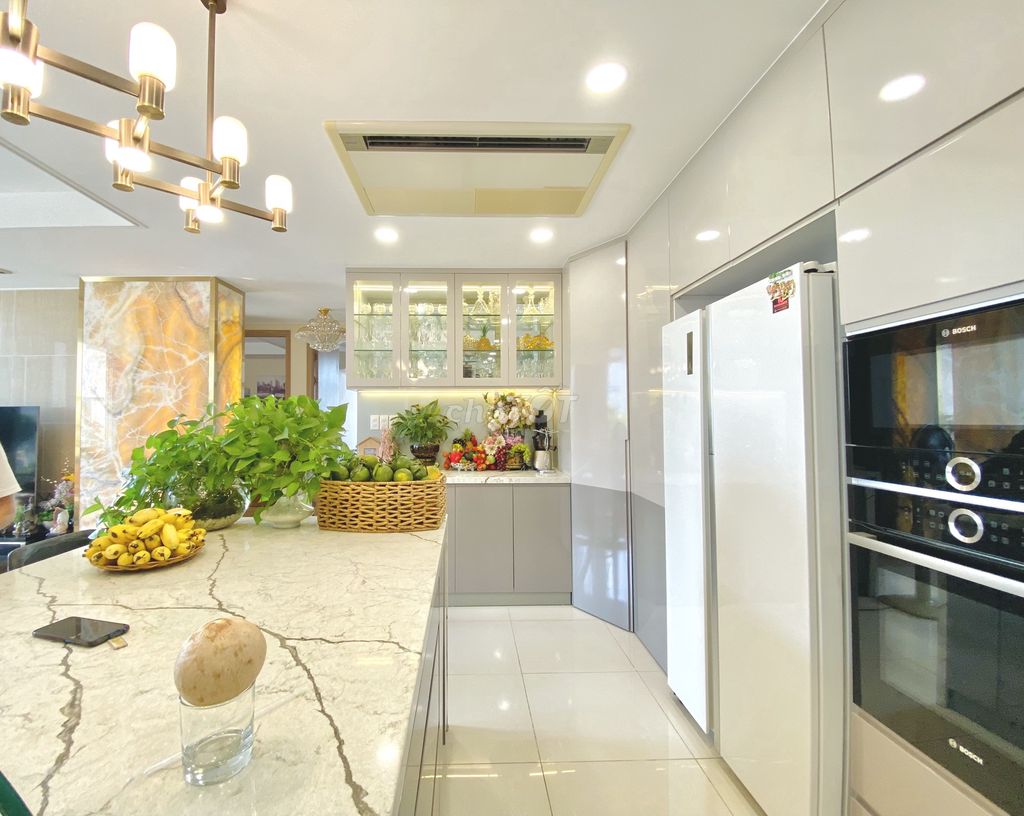 renting chc cantavil premier-Qumer 2-111 M2, 3 bedrooms cost 32 million a month, utility