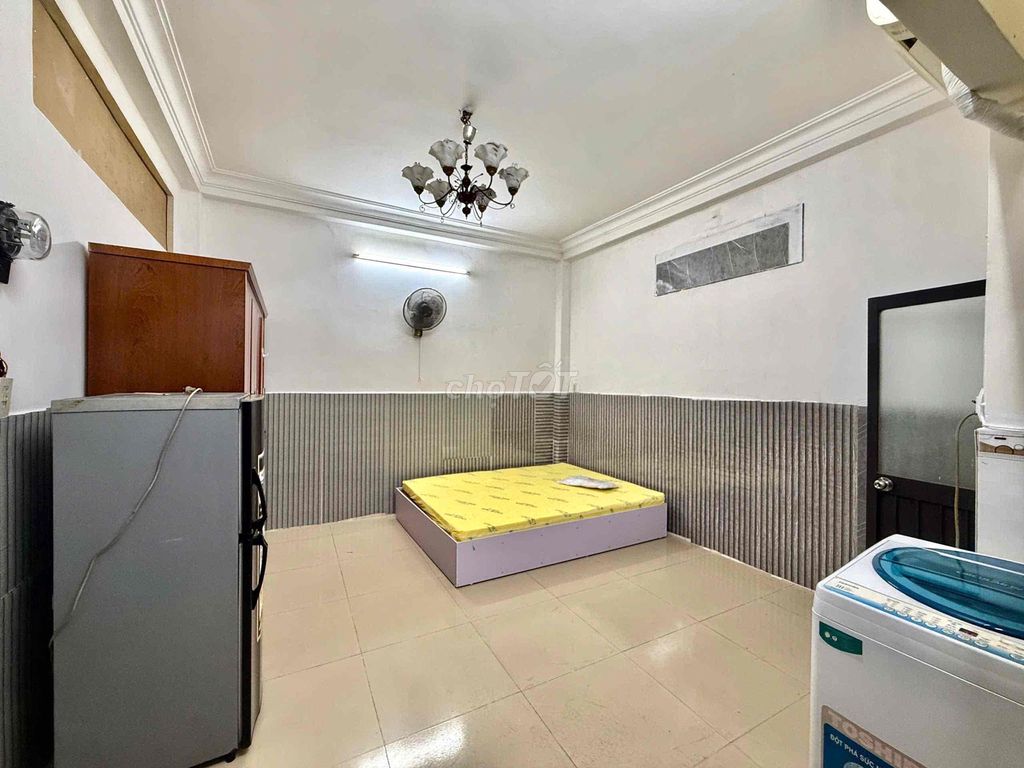 Rent room Tet Full interior 4/4 cars at an even inch of an inch of avelliary