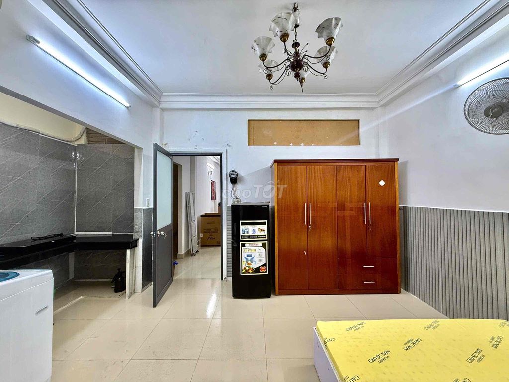 Rent room Tet Full interior 4/4 cars at an even inch of an inch of avelliary