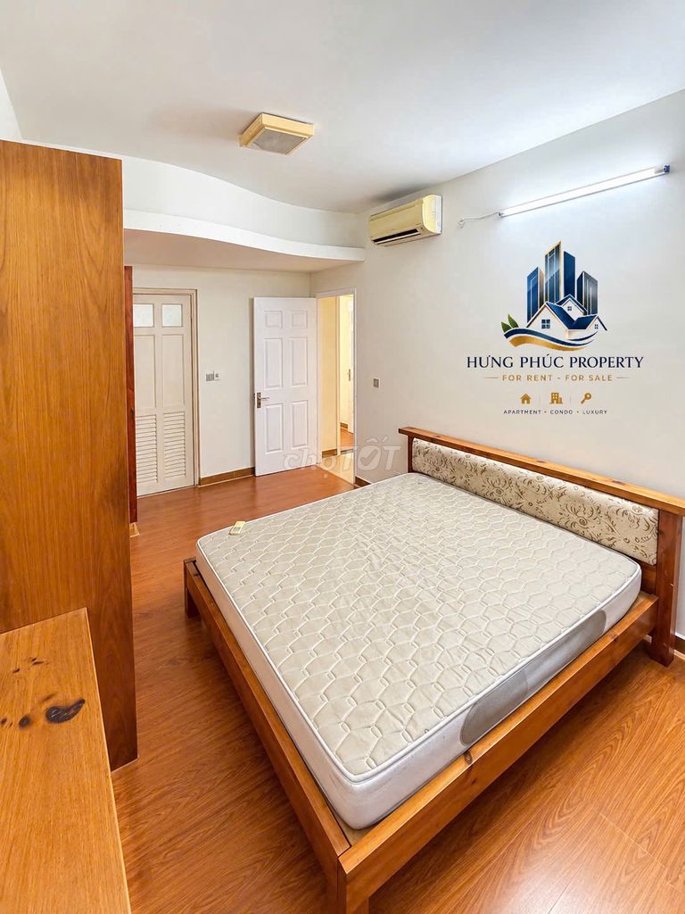 Rent apartment three bedrooms-- era town goodness, District 7