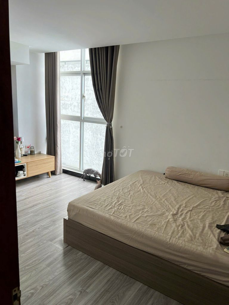 Empty apartment 2 bedroom 2/2 toilets - 69 M2 mental hazard (D2), Bình Thạnh